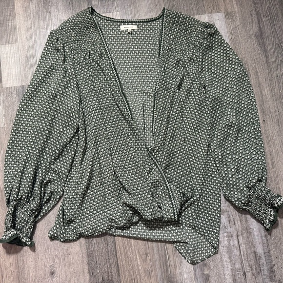 Max Studio Green Wrap Blouse with Smocked Sleeves lightweight casual - Picture 1 of 6